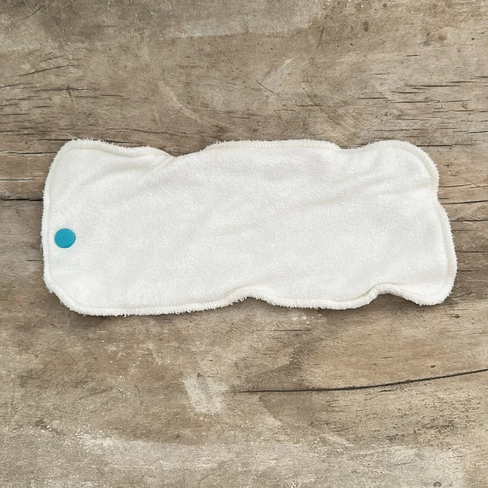 A Grade Lalabye Baby ONE small booster insert only (can be used for newborn).